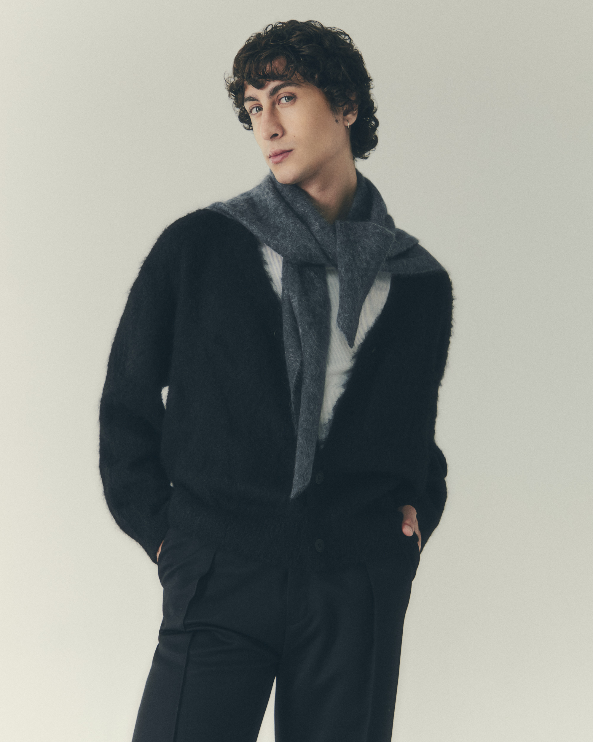 20241006_MenswearCreative_Hani_LOOK_1_0116_WEB.jpg