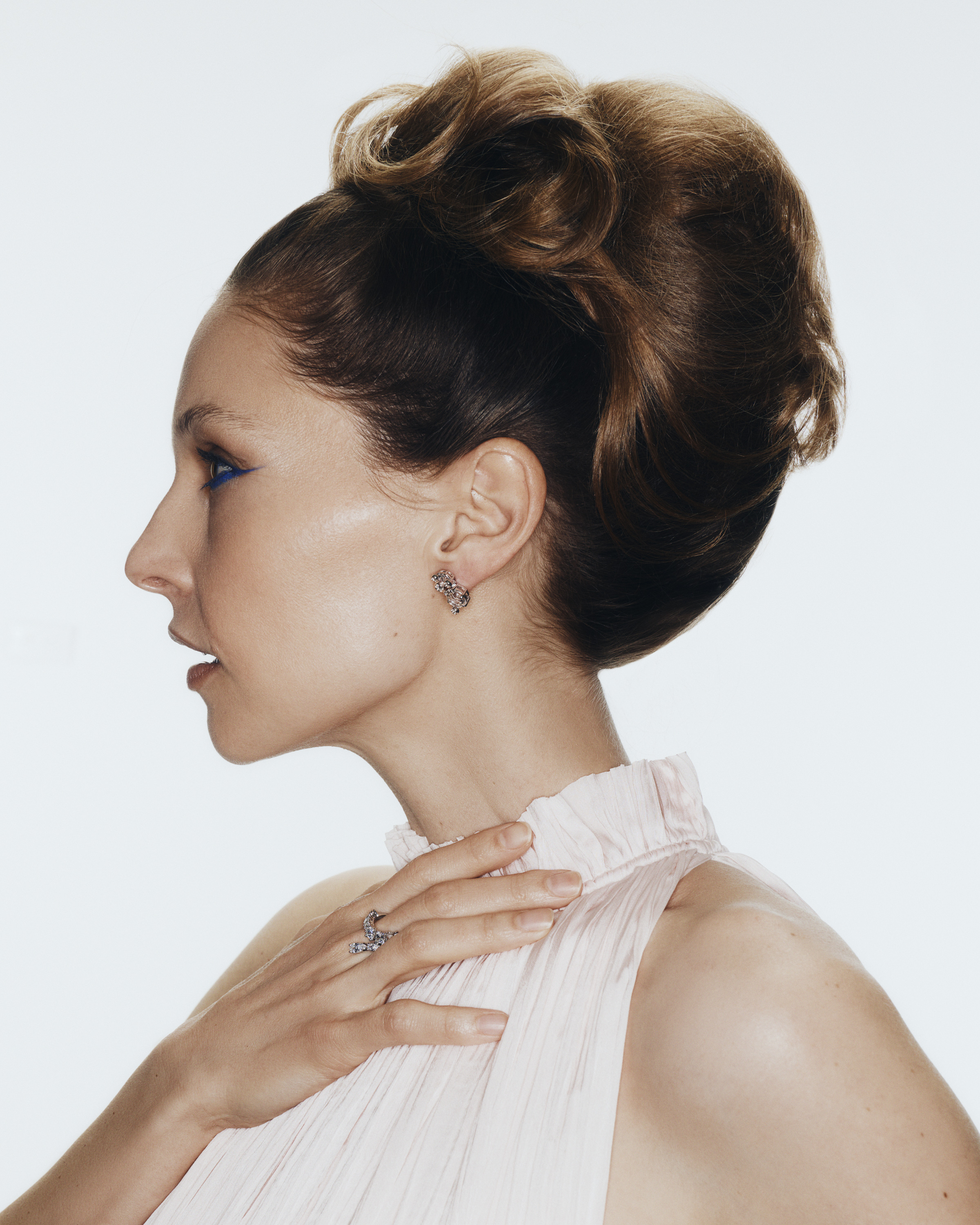 azzure_LOOK_3_0777_RETOUCHED_WEB.jpg